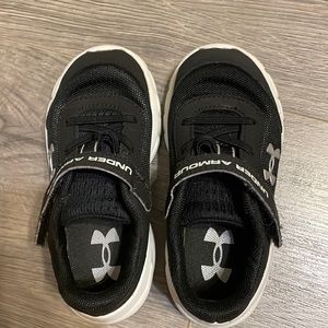 Toddler Under Armour shoes